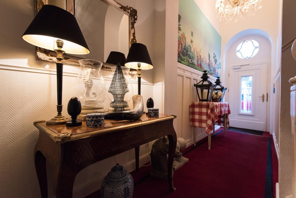 Dirazi Guesthouse & Apartments Gmbh Frankfurt am Main Exteriör bild